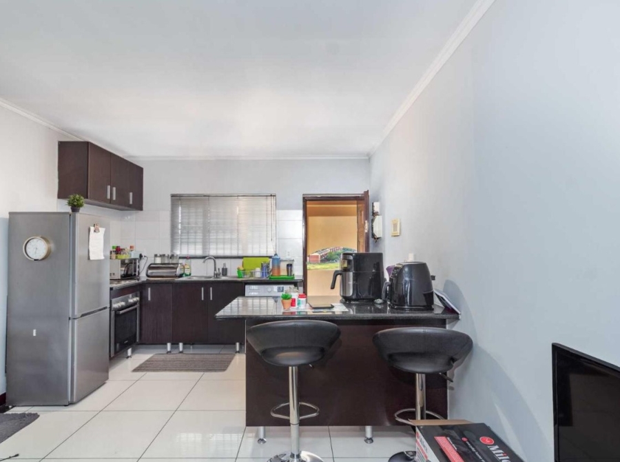 1 Bedroom Property for Sale in Noordwyk Gauteng