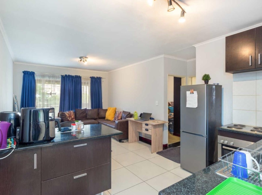 1 Bedroom Property for Sale in Noordwyk Gauteng