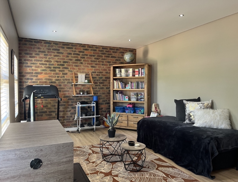 3 Bedroom Property for Sale in Hazeldean Gauteng