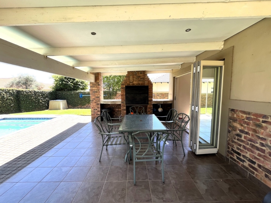 3 Bedroom Property for Sale in Hazeldean Gauteng