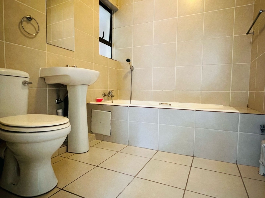 To Let 2 Bedroom Property for Rent in Brentwood Park AH Gauteng