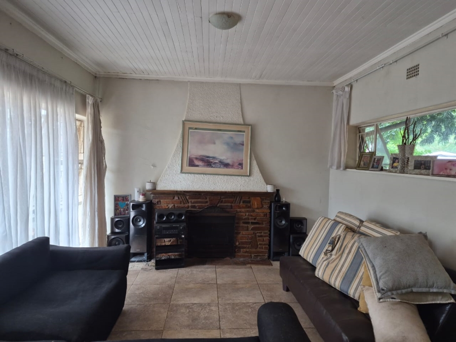 To Let 4 Bedroom Property for Rent in Birchleigh Gauteng