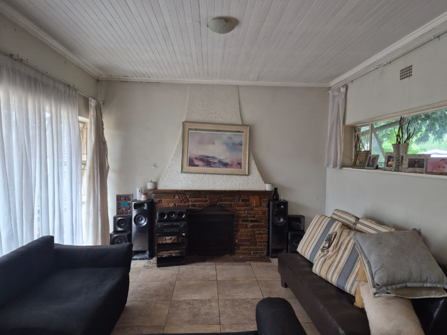 To Let 4 Bedroom Property for Rent in Birchleigh Gauteng