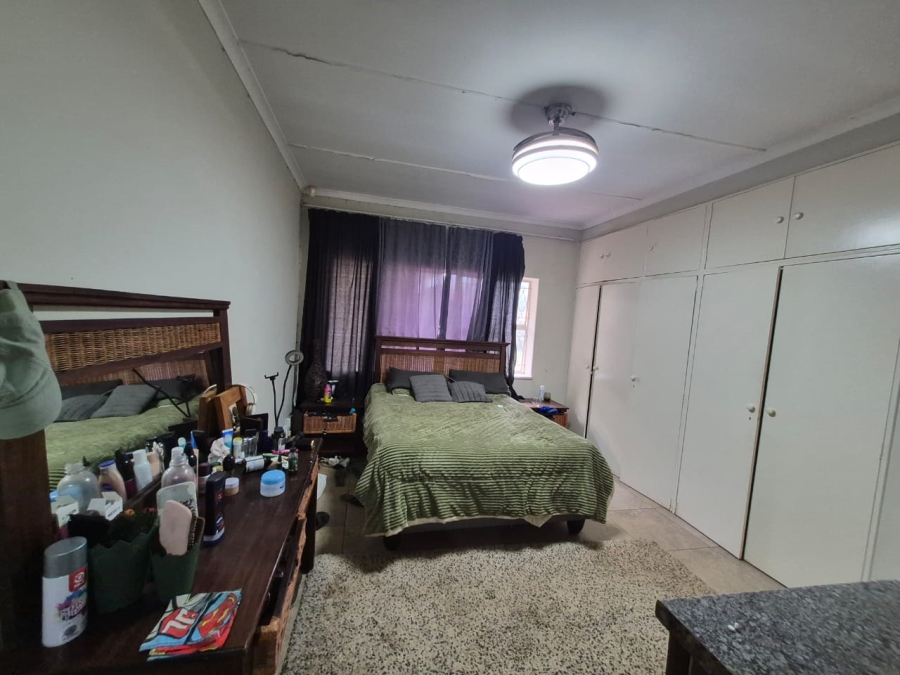 To Let 4 Bedroom Property for Rent in Birchleigh Gauteng