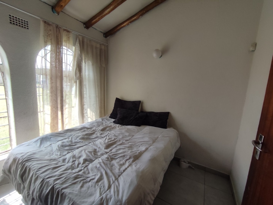 3 Bedroom Property for Sale in Birchleigh North Gauteng