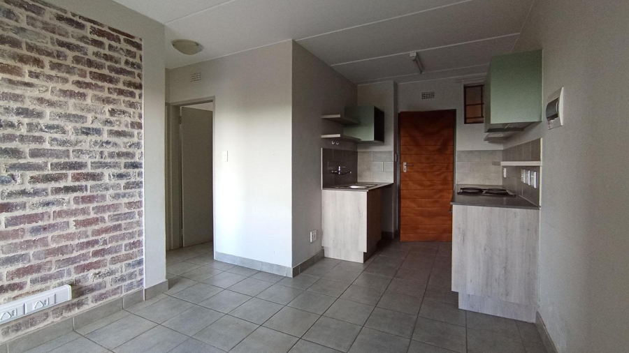  Bedroom Property for Sale in Lotus Gardens Gauteng