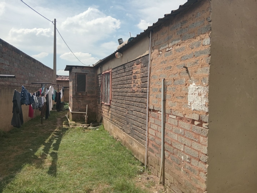  Bedroom Property for Sale in Buhle Park Gauteng