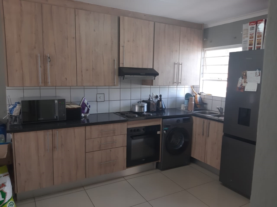 3 Bedroom Property for Sale in Rembrandt Park Gauteng