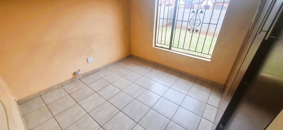 To Let 3 Bedroom Property for Rent in The Orchards Gauteng