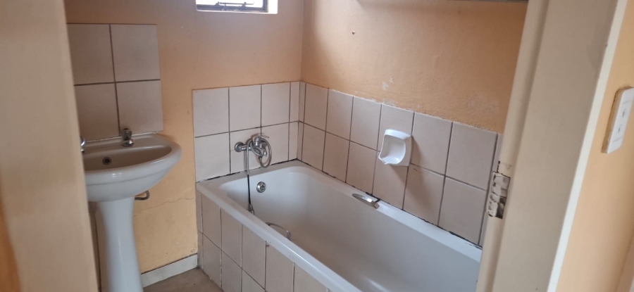 To Let 3 Bedroom Property for Rent in The Orchards Gauteng