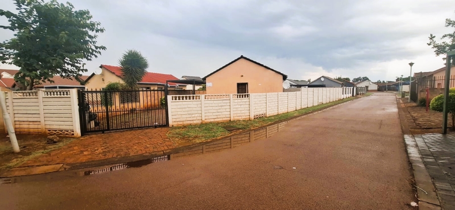 To Let 3 Bedroom Property for Rent in The Orchards Gauteng