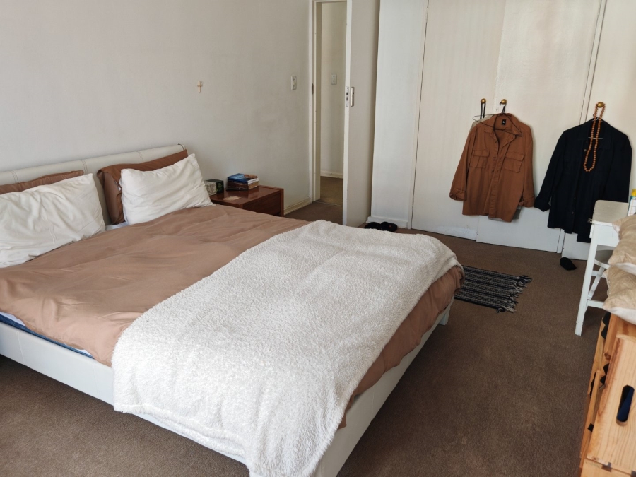 2 Bedroom Property for Sale in Linden Gauteng