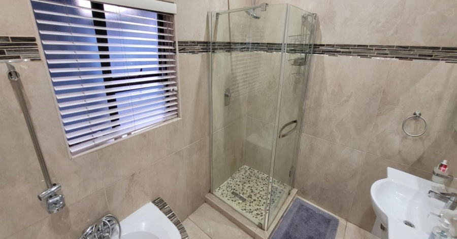 3 Bedroom Property for Sale in Rynfield Gauteng