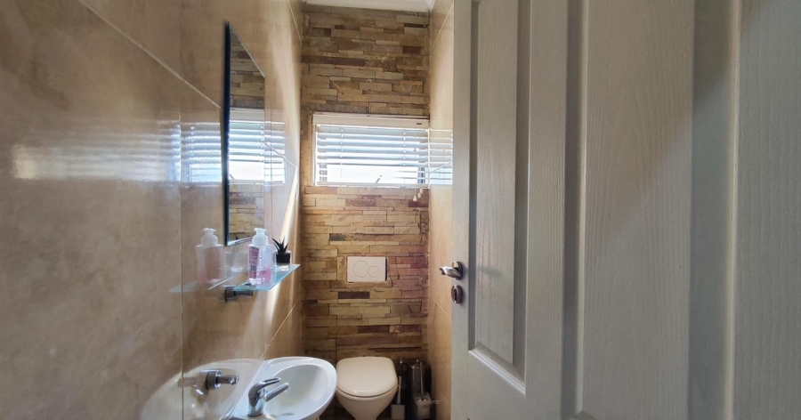 3 Bedroom Property for Sale in Rynfield Gauteng