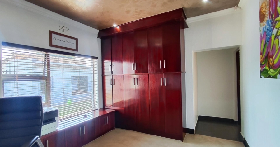 3 Bedroom Property for Sale in Rynfield Gauteng