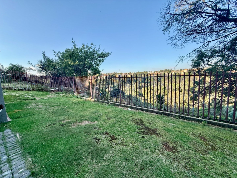 3 Bedroom Property for Sale in Winchester Hills Gauteng