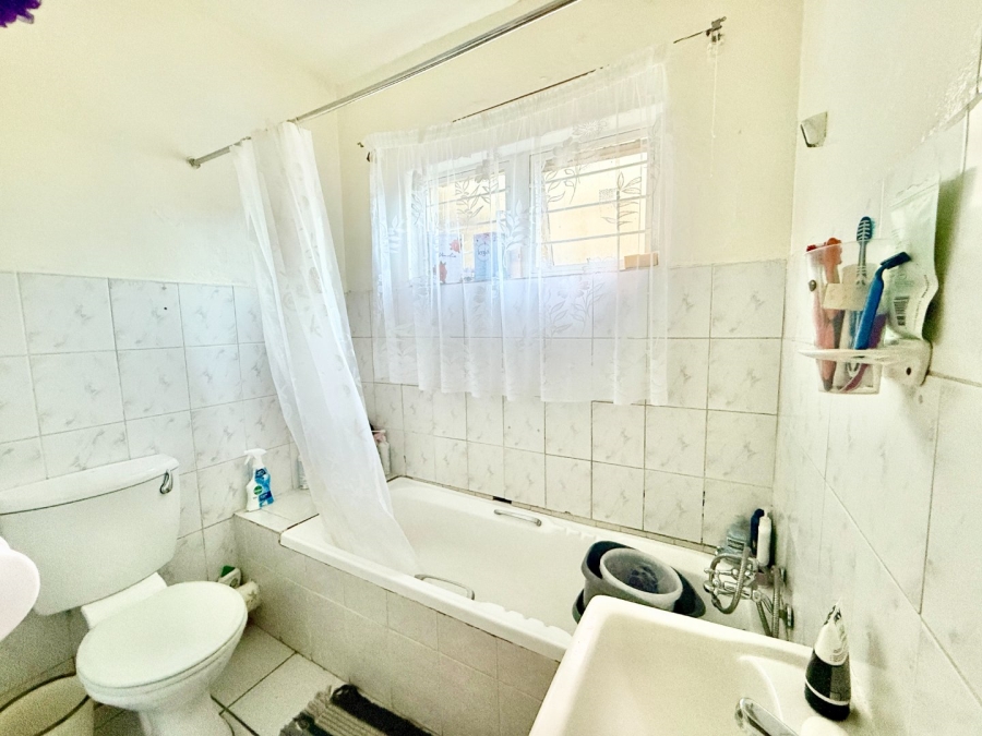 3 Bedroom Property for Sale in Winchester Hills Gauteng
