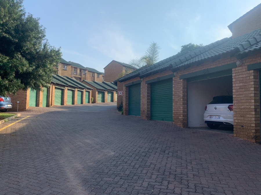 2 Bedroom Property for Sale in Lyttelton Manor Gauteng