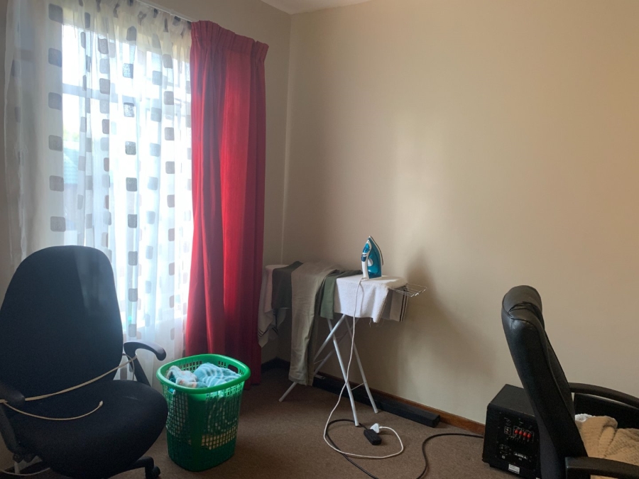 2 Bedroom Property for Sale in Lyttelton Manor Gauteng