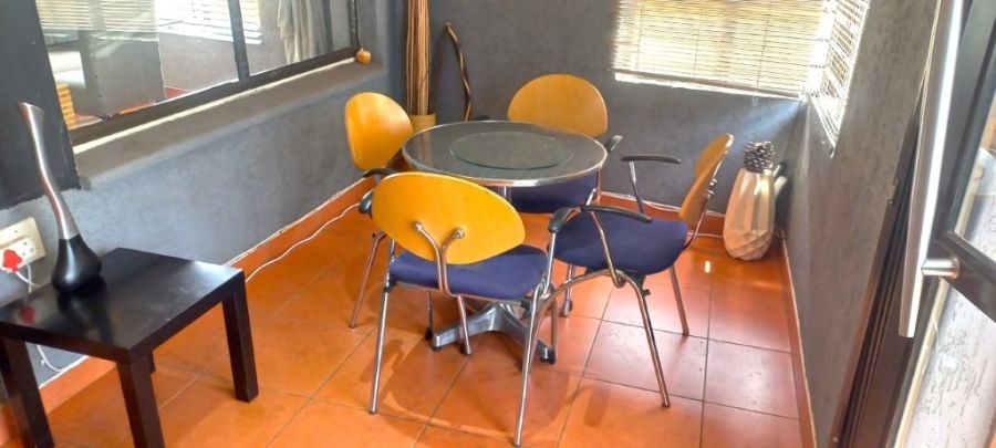  Bedroom Property for Sale in Lenasia Ext 10 Gauteng