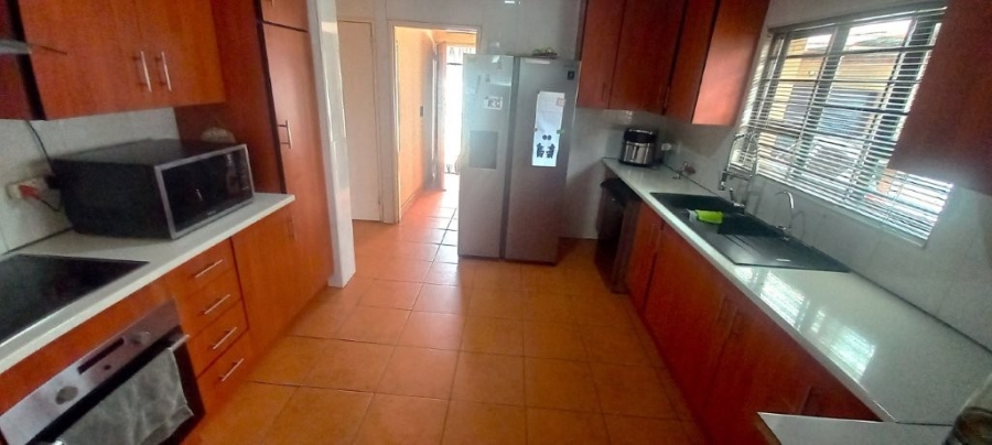  Bedroom Property for Sale in Lenasia Ext 10 Gauteng