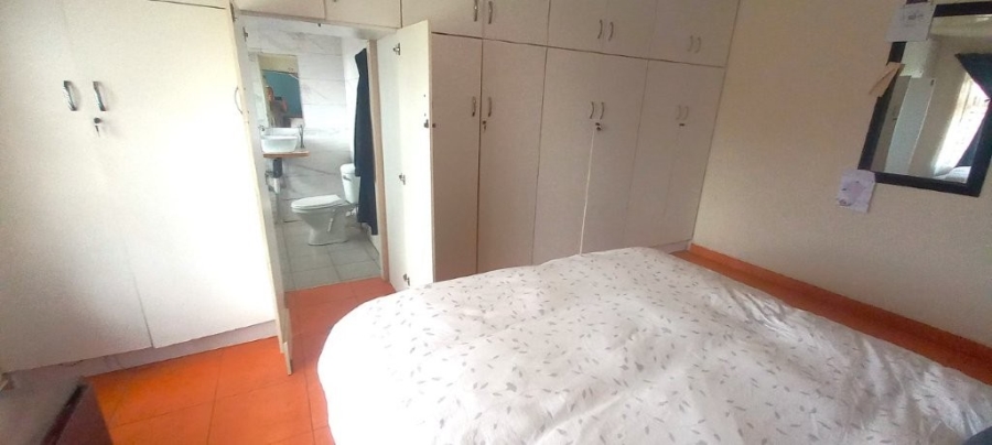  Bedroom Property for Sale in Lenasia Ext 10 Gauteng