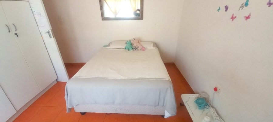  Bedroom Property for Sale in Lenasia Ext 10 Gauteng