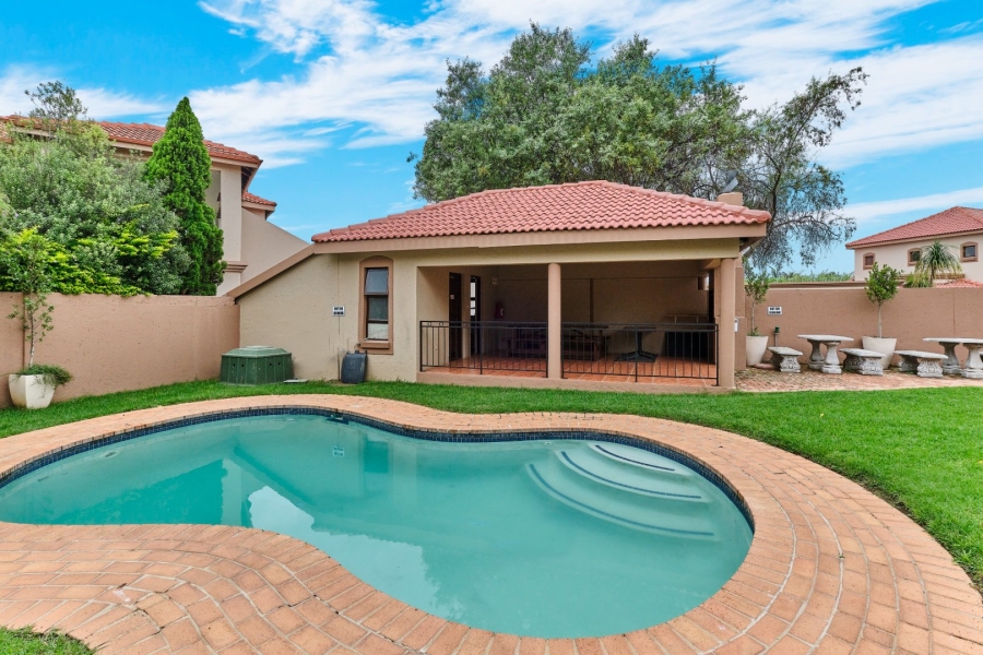 To Let 4 Bedroom Property for Rent in Sundowner Gauteng