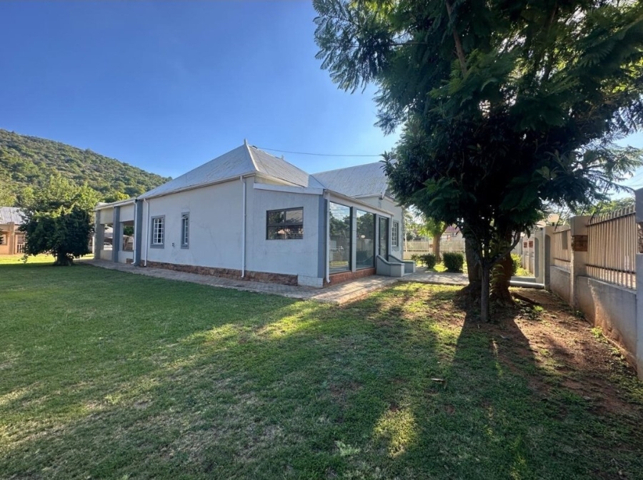 To Let Commercial Property for Rent in Riviera Gauteng