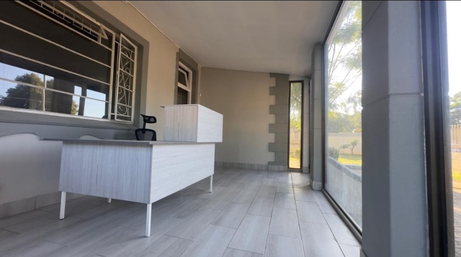 To Let Commercial Property for Rent in Riviera Gauteng