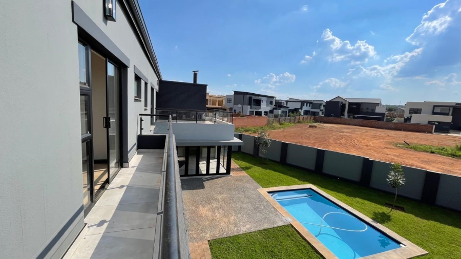 4 Bedroom Property for Sale in Fountainbrook Estate Gauteng