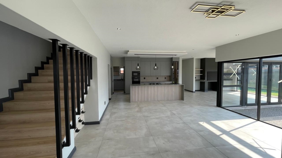 4 Bedroom Property for Sale in Fountainbrook Estate Gauteng