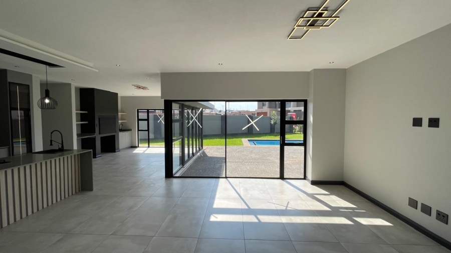 4 Bedroom Property for Sale in Fountainbrook Estate Gauteng