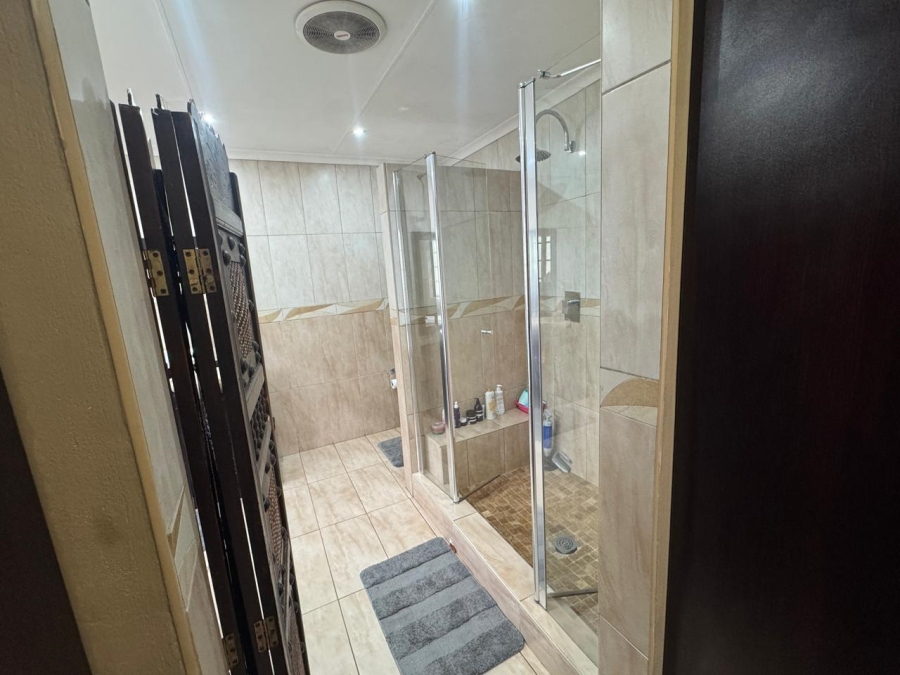 3 Bedroom Property for Sale in Valhalla Gauteng