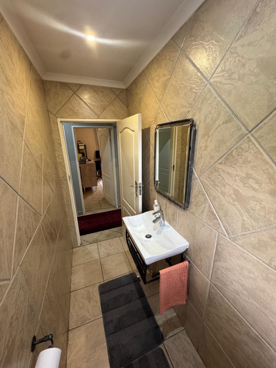 3 Bedroom Property for Sale in Valhalla Gauteng