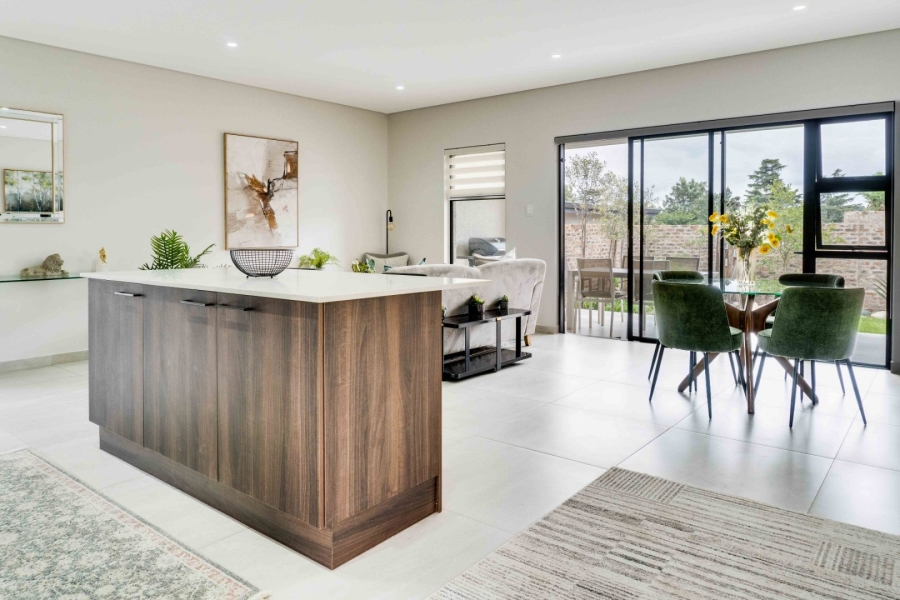 To Let 2 Bedroom Property for Rent in Carlswald Gauteng