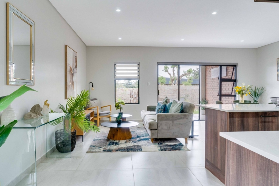 To Let 2 Bedroom Property for Rent in Carlswald Gauteng