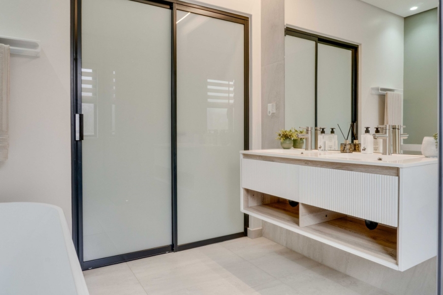 To Let 2 Bedroom Property for Rent in Carlswald Gauteng