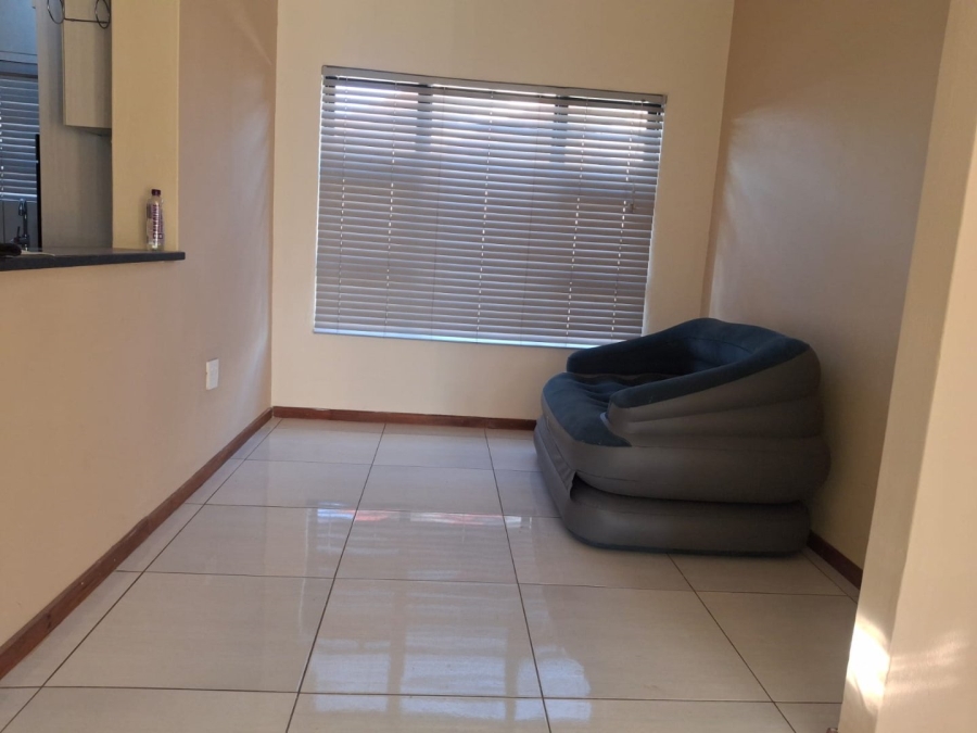 To Let 5 Bedroom Property for Rent in The Orchards Gauteng