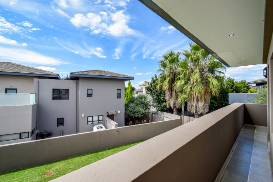 5 Bedroom Property for Sale in Lombardy Gauteng