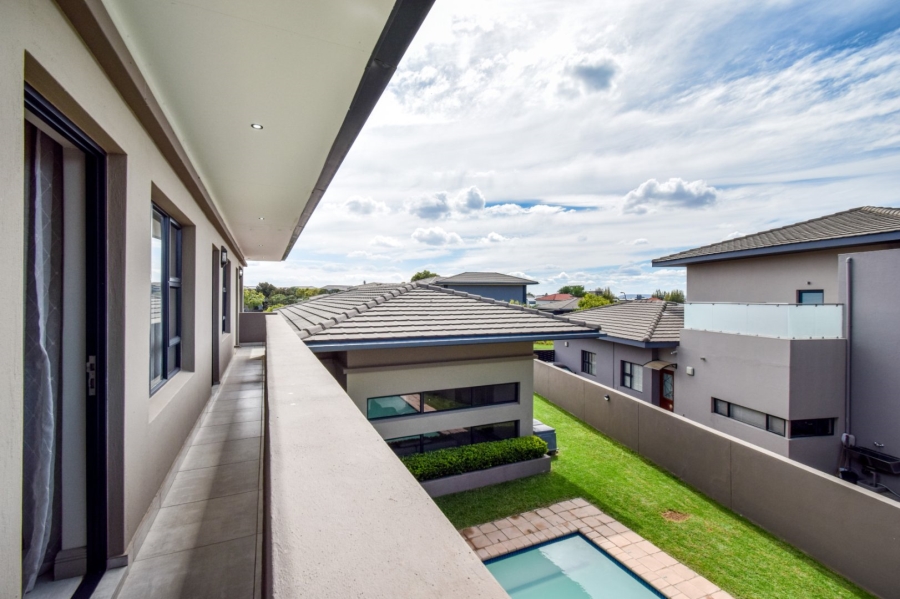 5 Bedroom Property for Sale in Lombardy Gauteng