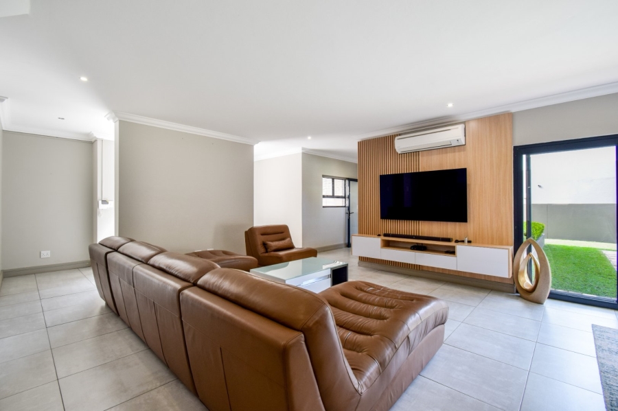 5 Bedroom Property for Sale in Lombardy Gauteng