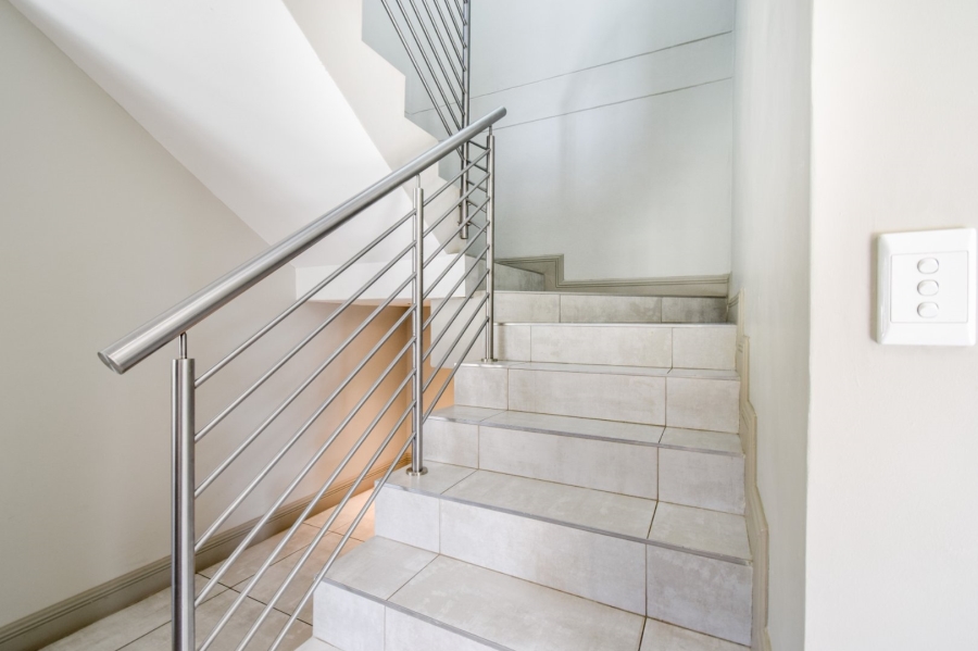 5 Bedroom Property for Sale in Lombardy Gauteng