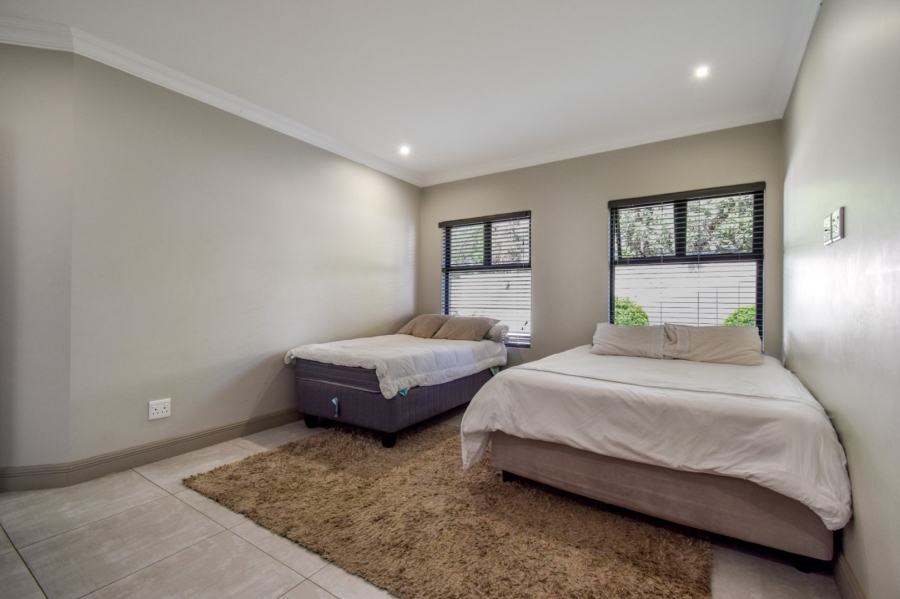 5 Bedroom Property for Sale in Lombardy Gauteng