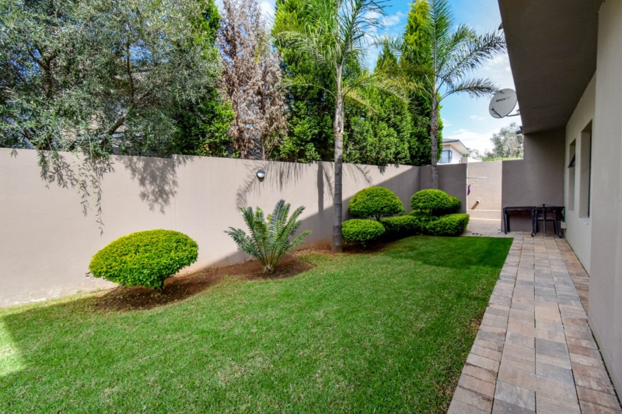 5 Bedroom Property for Sale in Lombardy Gauteng