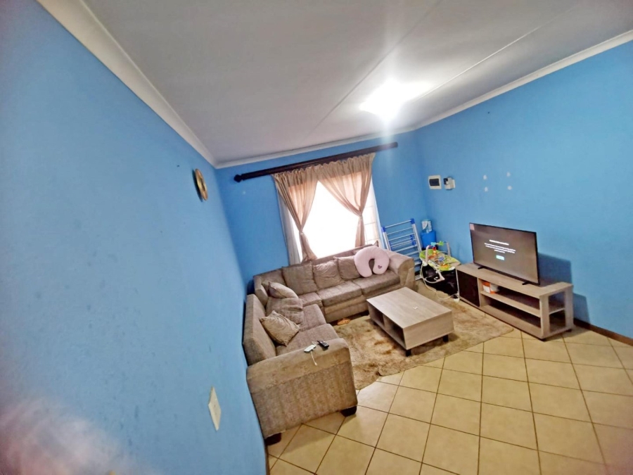 2 Bedroom Property for Sale in Rua Vista Gauteng