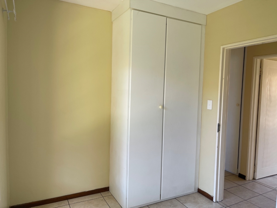 To Let 2 Bedroom Property for Rent in Noordwyk Gauteng