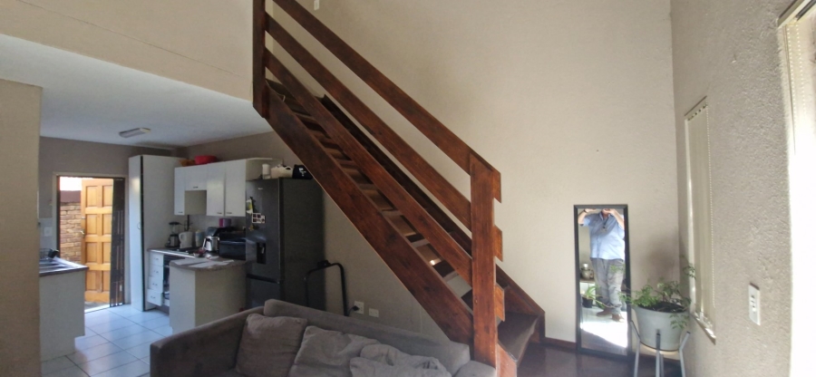 3 Bedroom Property for Sale in Wilgeheuwel Gauteng