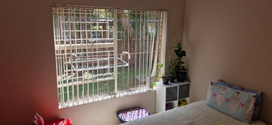 3 Bedroom Property for Sale in Wilgeheuwel Gauteng