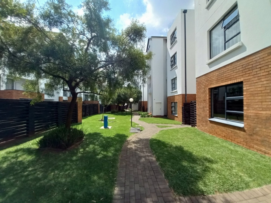 2 Bedroom Property for Sale in Modderfontein Gauteng